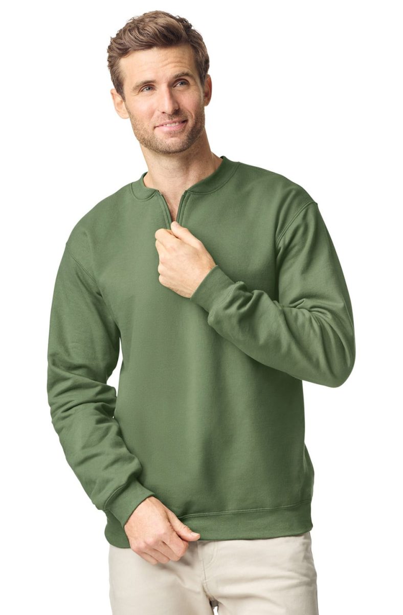 Softstyle™ midweight adult fleece 1/4-zip sweatshirt