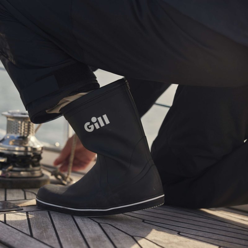 Short Cruising Boots