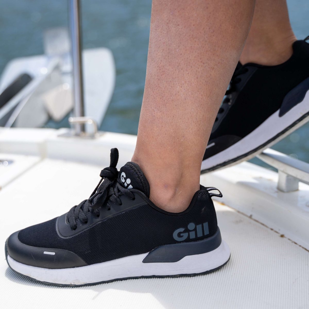 Savona Trainer