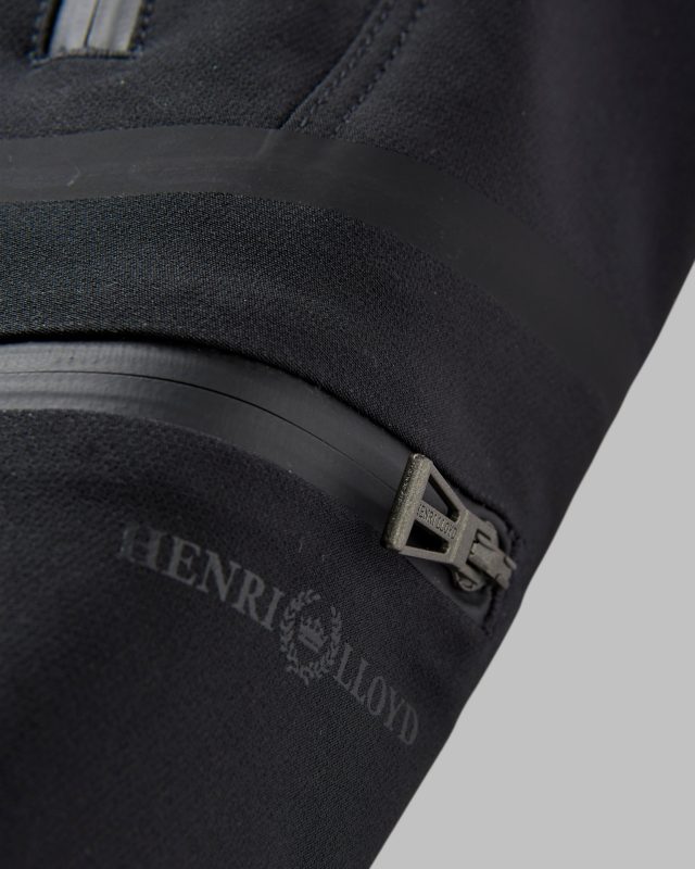 Explorer Short - Black